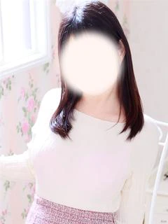 水川ゆい