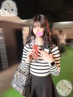 あやな