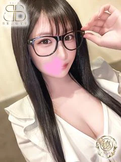 あみな