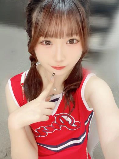 あゆ☆18歳長身スレンダー美女！