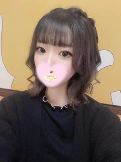 りん★世界が恋する黒髪の美少女