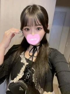 めあり★E乳19才スレンダー天使