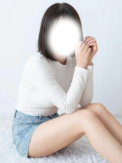 すず⭐︎心ほどける純白の微笑み