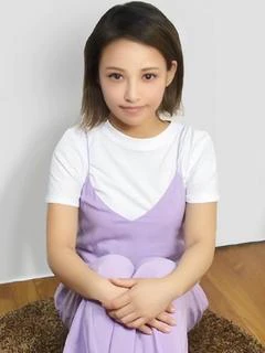らら♪小柄のギャル娘はエロい