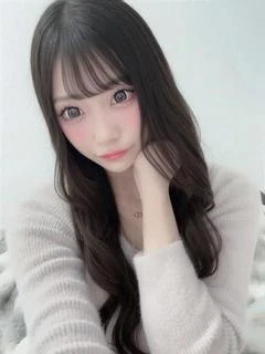 しほね【G乳×触心地抜群の桃尻】