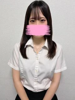 鳴海 ゆあ