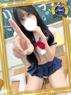 白雪ありさ