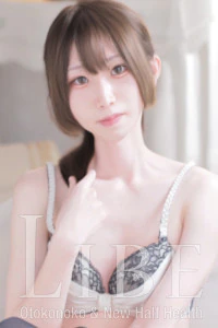 柊しおん
