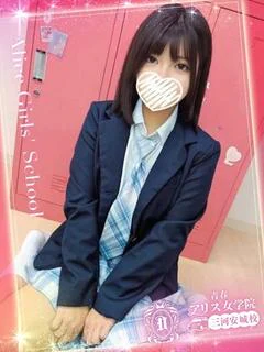 葉月えむ