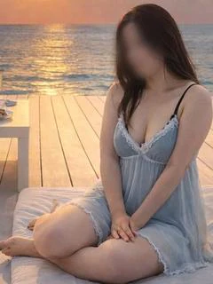 りな|激エロ巨乳若熟女