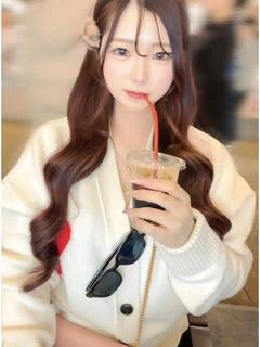 マユ