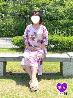 月島ひびきさん【地元敏感巨乳妻】