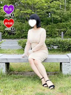 奥園あおいさん【清楚でエロ巨乳】