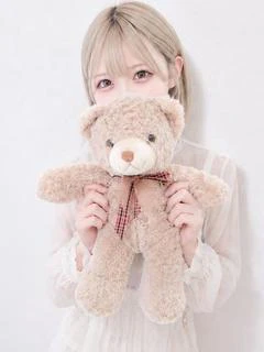 あみな 22歳