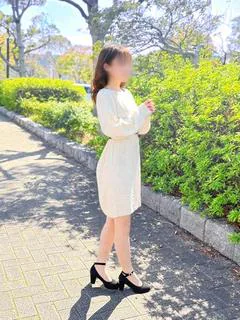 芹沢りな