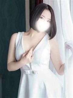 ひな【愛嬌抜...