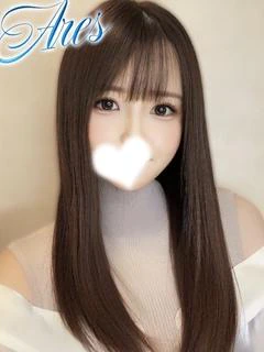 えり【SSS級童顔細身美女】