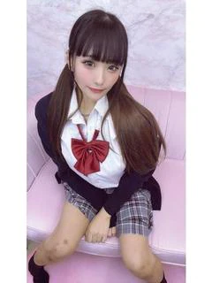 らいあ♡史嬢最高のキス魔