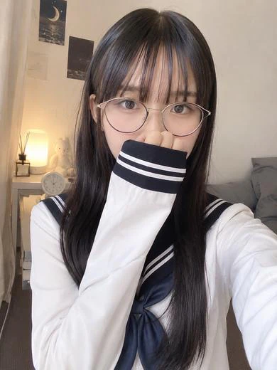 しおん♡清楚系癒し系美女 プロフィール画像
