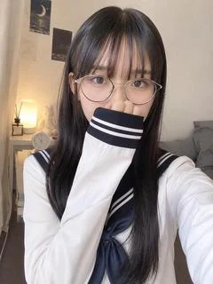 しおん♡清楚系癒し系美女