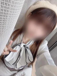 すもも【ルックス完全にアイドル】