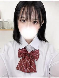 まこ🔰【完全未経験18歳】