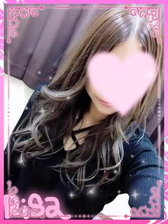 りさ🎀小柄で可愛すぎる甘えんぼ娘