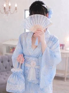 まゆ☆アイドルフェイスの美少女