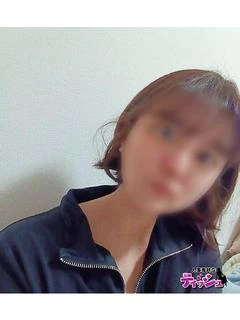 エミ
