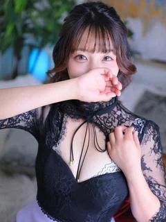 美山 花純