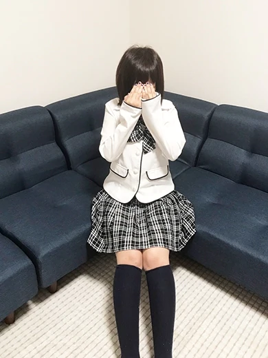 なな プロフィール画像