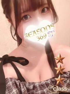 長倉ゆあ