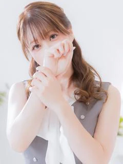 芹沢 あゆみ