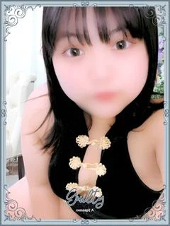 朝比奈めい