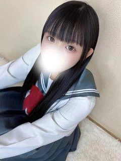 苺乃 にこ