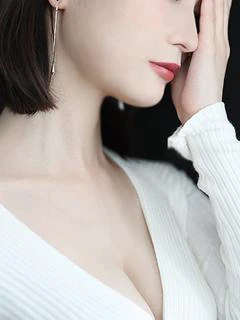 椎奈 瑠花