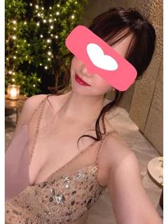 なみ〖魅惑のE美バスト〗