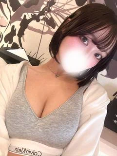 さき☆奇跡の透明感美少女
