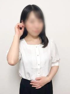 ゆりな
