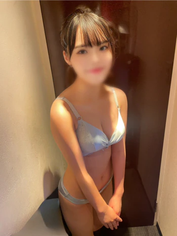 なな プロフィール画像