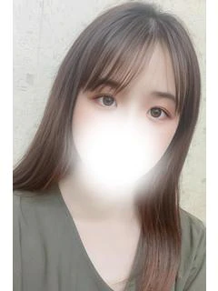 中野れみな