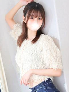 きい★清純漂う女子アナ系美女★