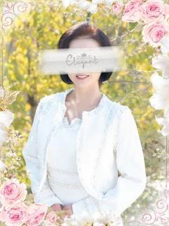 岡かなえ