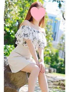 夏目まなか
