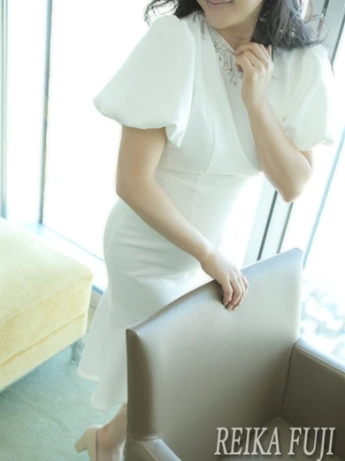 藤麗華 プロフィール画像