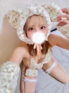 みみ《 純白...