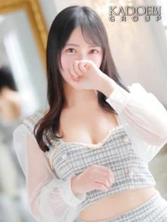 れみ SSS級小柄で甘い声質♡