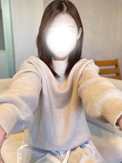 新人さな