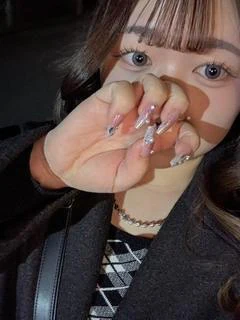 なな プロフィール画像