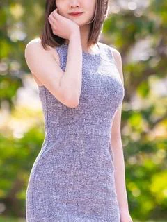 桐野ゆづみ